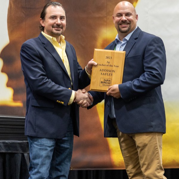 Searcy High School Teacher is Farm Bureau’s 2023 Outstanding Ag Educator  Hampton School District’s Hammack is Outstanding New Ag Educator; Harrison FFA also honored